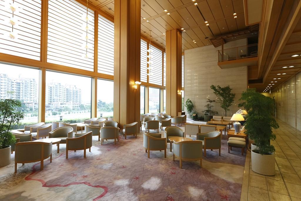 Hotel Wakamizu Takarazuka Zewnętrze zdjęcie