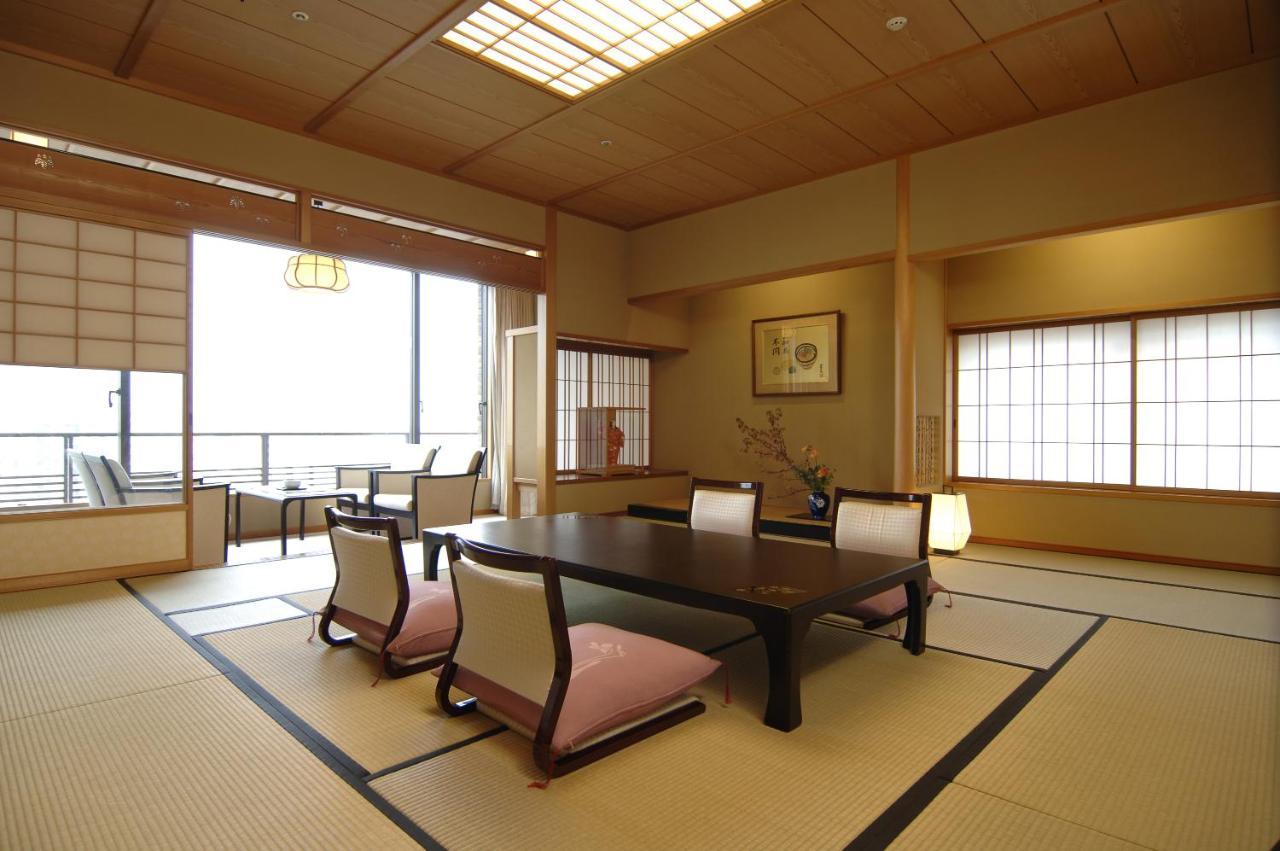 Hotel Wakamizu Takarazuka Pokój zdjęcie